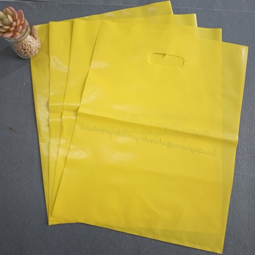 Die cut pp non woven made in Viet Nam with best price