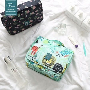 P.travel Hot Product Hanging Travel Toiletry Bags Polyester Cosmetic Bag Makeup