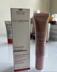 Clarins Total Eye Revive Targets Fine Lines Dark Circles Eye Cream Gel 0.5oz NIB