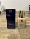 Estee Lauder Double Wear Stay in Place Foundation