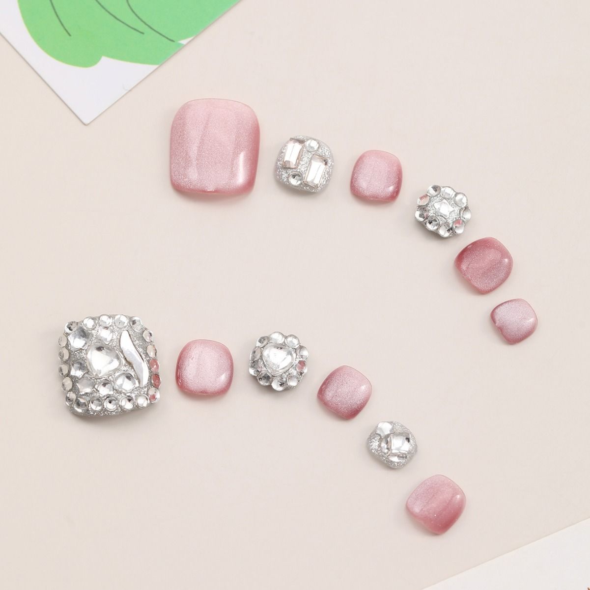 Cheap price European and American ins pink cat's eye foot nails AB diamond stickers and diamond babes wear nails artificial press on toe nails Wholesale Price Supplier Factory Manufactory